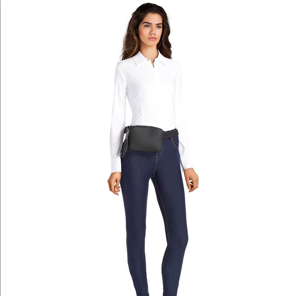 Vince Camuto Square Belt Bag w/Tassle